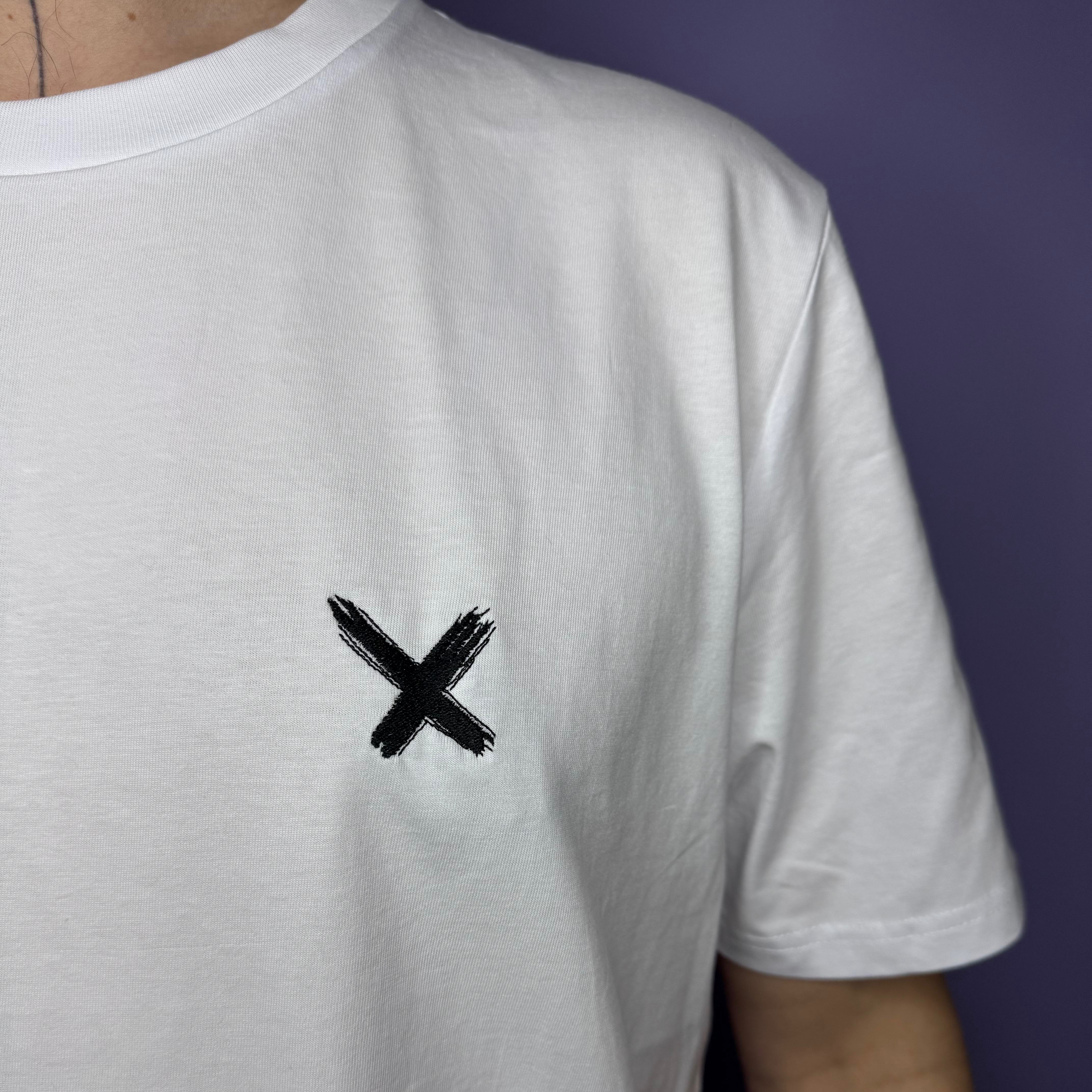 KEINE RA(H)MEN FÜR NAZIS Dino T-Shirt Weiß